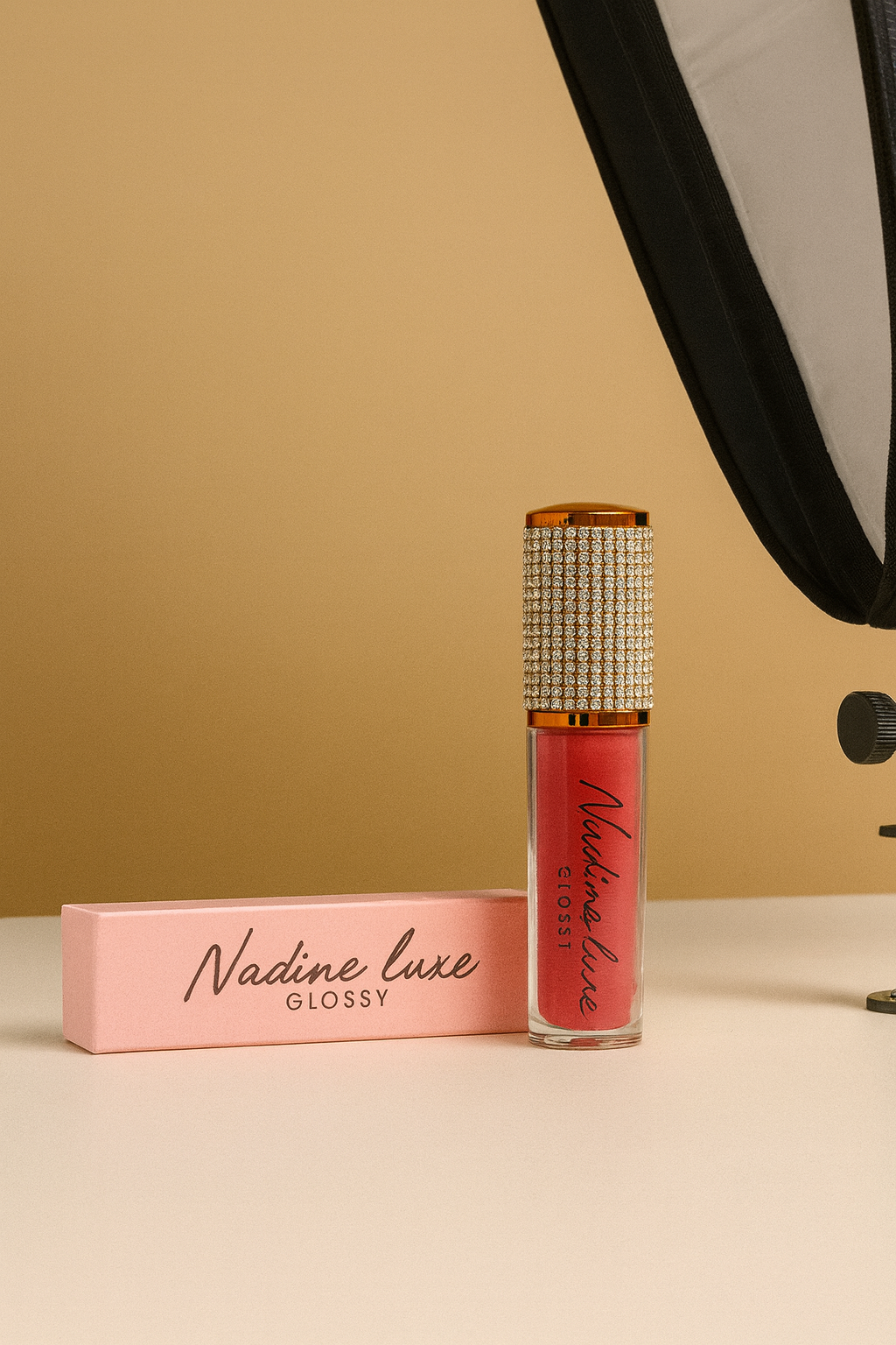 Luxe Glossy M26
